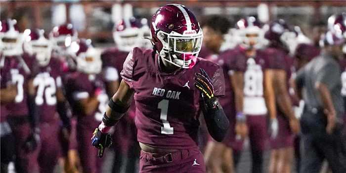 2025 wide receiver Taz Williams Jr